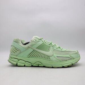 Nike Zoom Vomero 5 Men's Size 13 Vapor Green Running Shoes HF5493-301